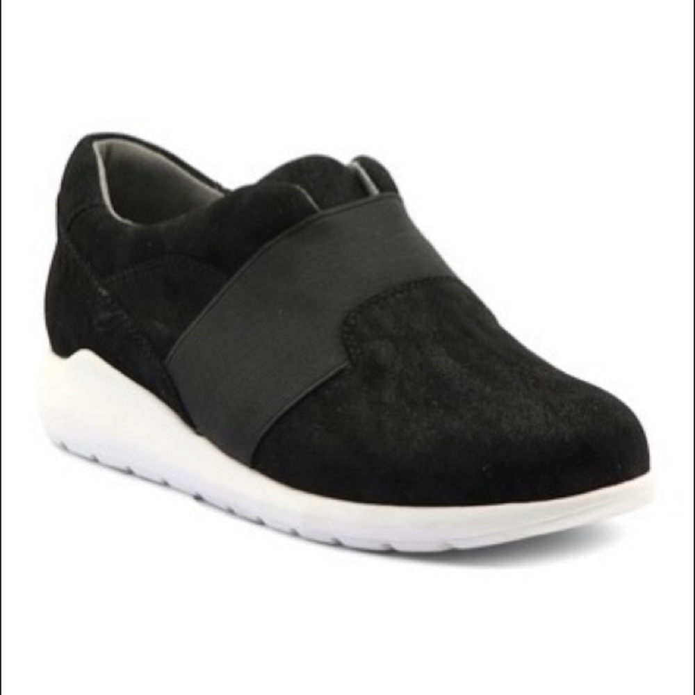 NEW MOOTSIES TOOTSIES Black Sport Sneakers 9.5